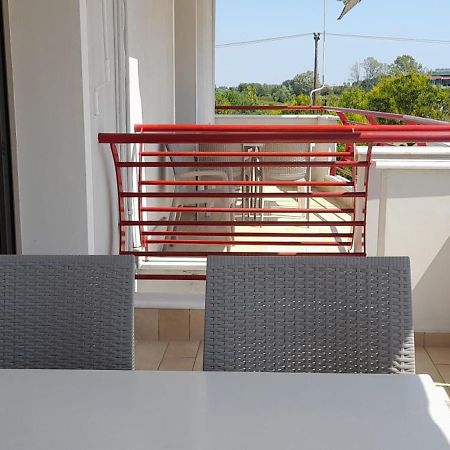 Ioli Apartment Olympiakí Aktí Екстериор снимка