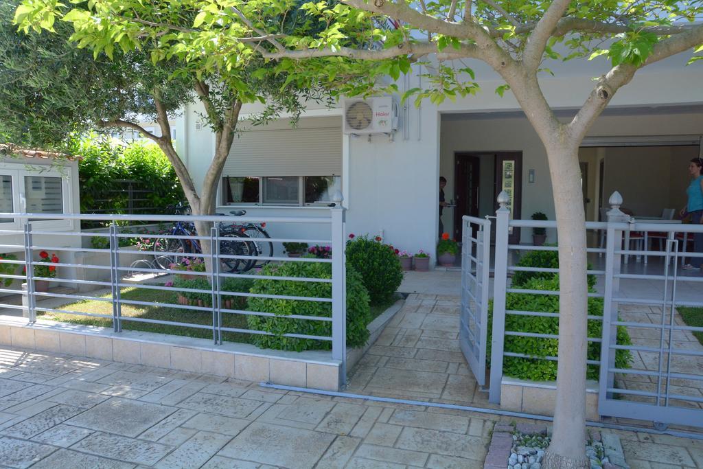 Ioli Apartment Olympiakí Aktí Екстериор снимка